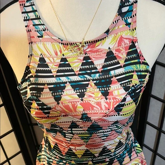 Material Girl Multicolor Geometric High Low Dress - Picture 3 of 15